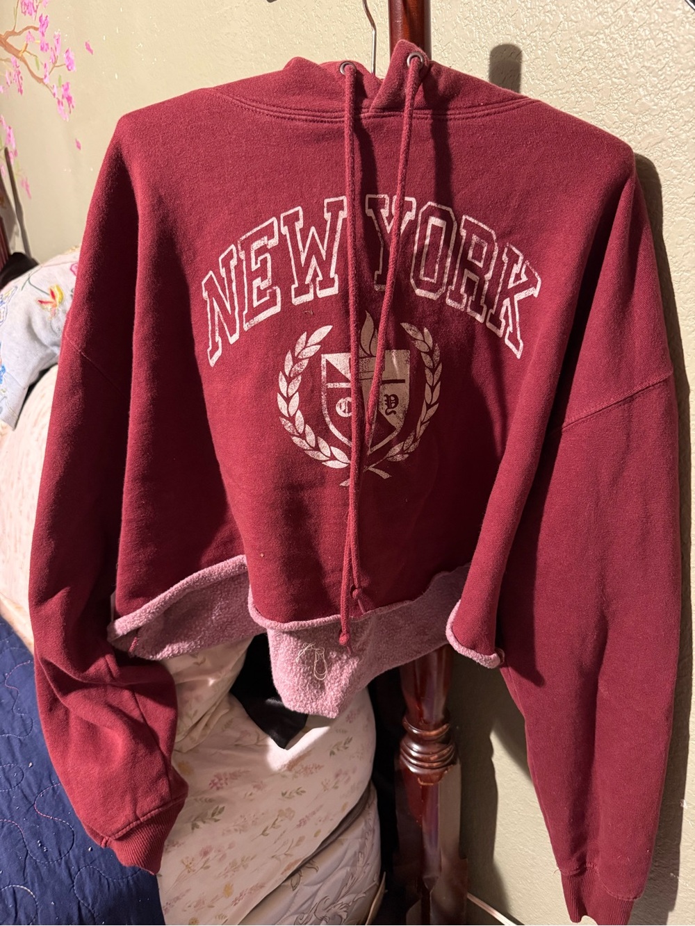 wild fable Maroon 'New York' Cropped Hoodie